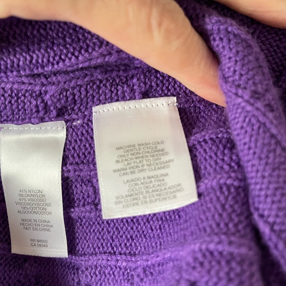 Jones of New York Sweater - Picture 3 of 8